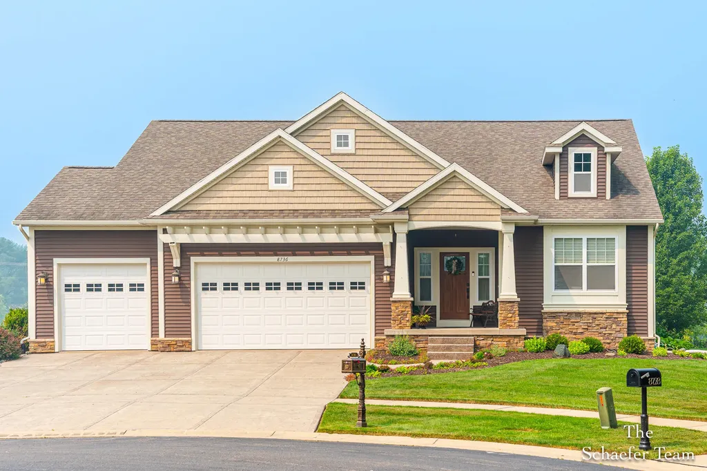 8736 Mount Rainier Circle Delta Charter Township MI 48917