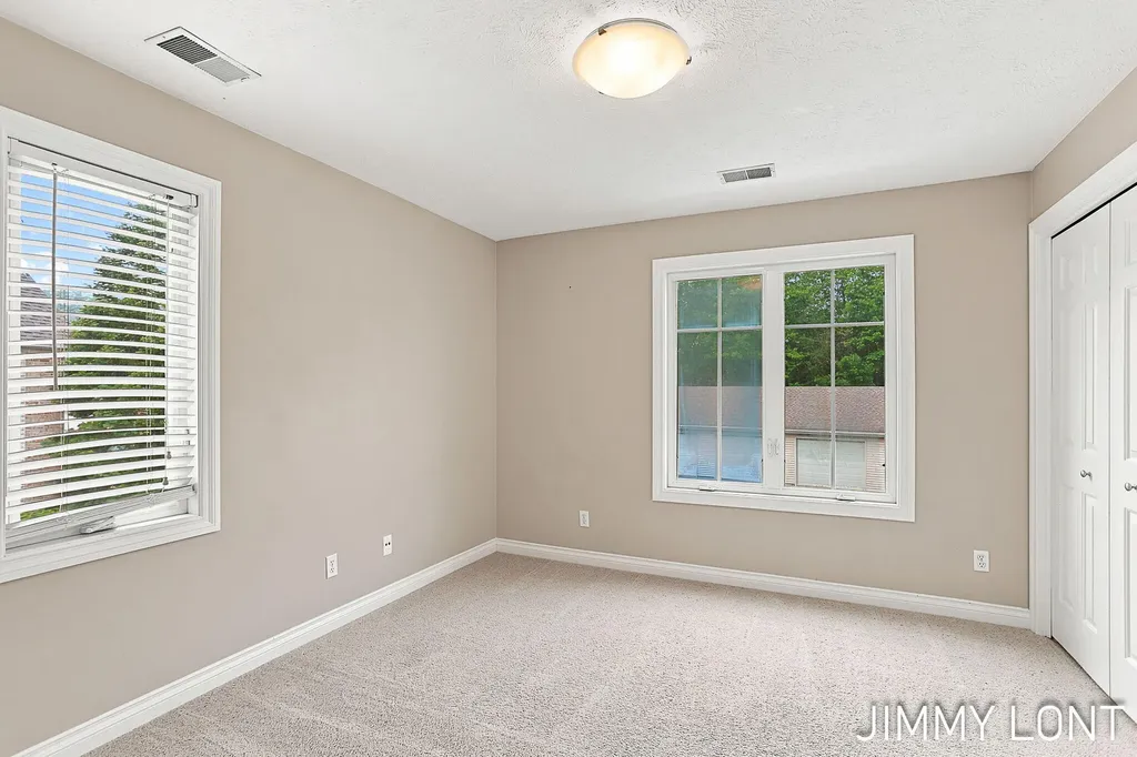3074 W Crystal Waters Drive Holland Charter Township MI 49424