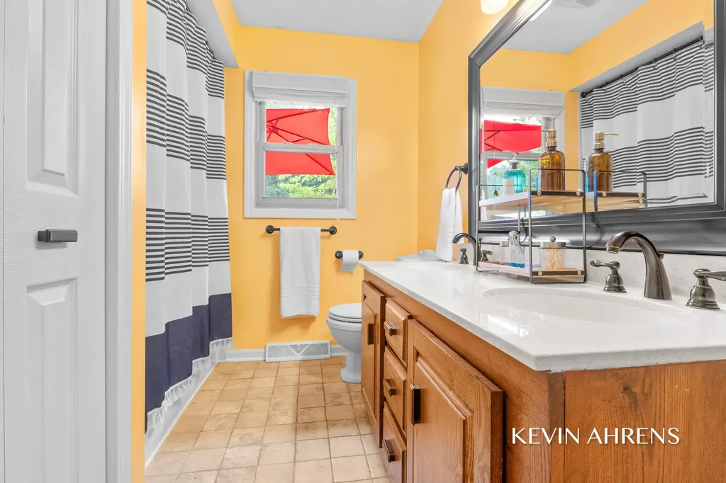 7368 Iron Drive Georgetown Charter Township MI 49426