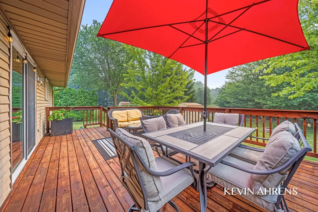 7368 Iron Drive Georgetown Charter Township MI 49426