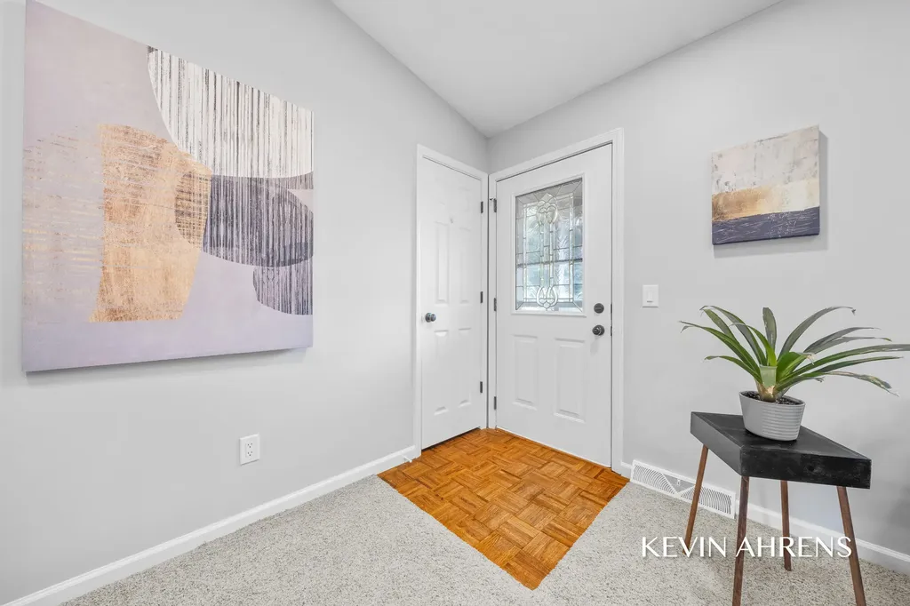 7368 Iron Drive Georgetown Charter Township MI 49426