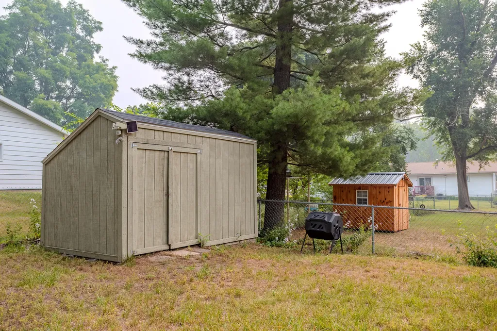 922 W Montcalm Street Greenville City MI 48838