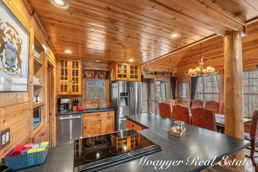 6459 Lilypad Lane Saugatuck Township MI 49453