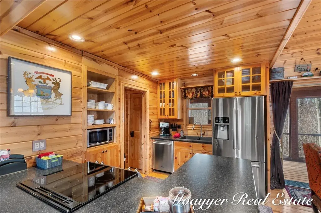 6459 Lilypad Lane Saugatuck Township MI 49453