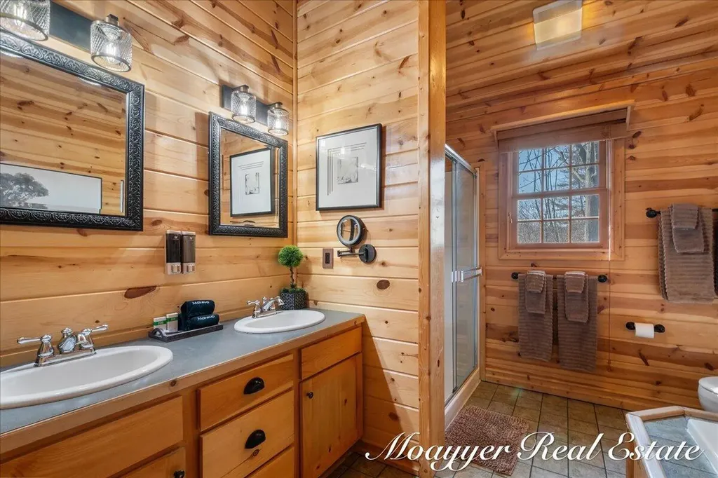 6459 Lilypad Lane Saugatuck Township MI 49453