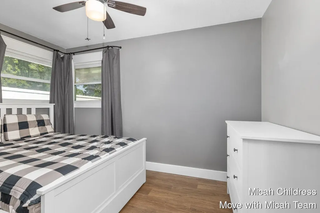 3429 Prairie Street SW Grandville City MI 49418