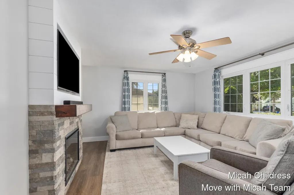 3429 Prairie Street SW Grandville City MI 49418