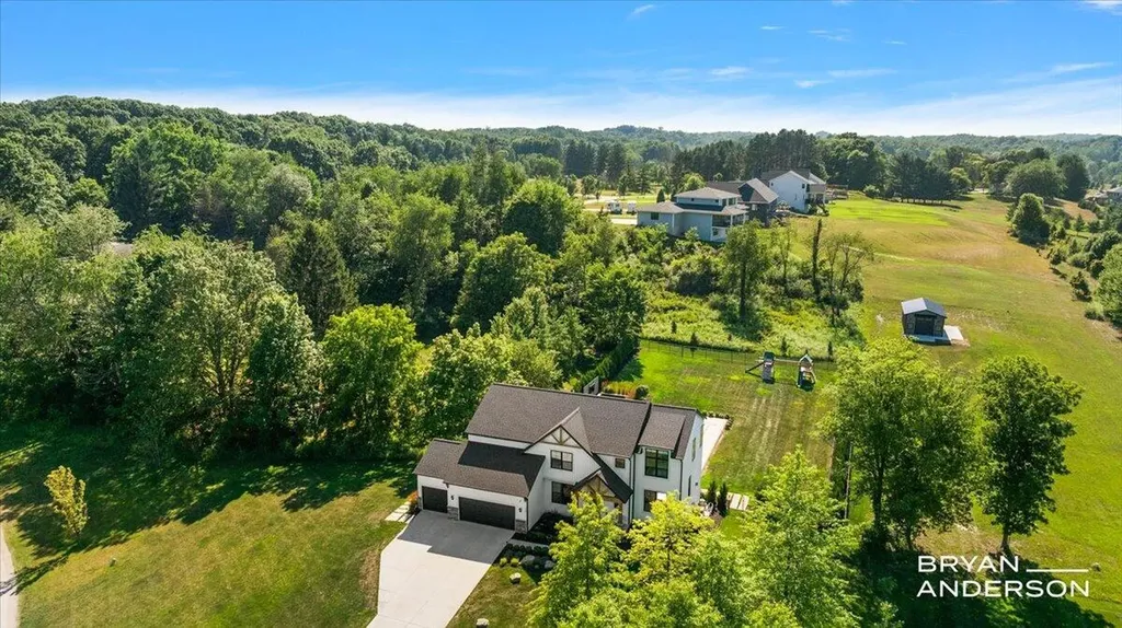 5951 Golden Hollow Drive SE Cascade Charter Township MI 49512