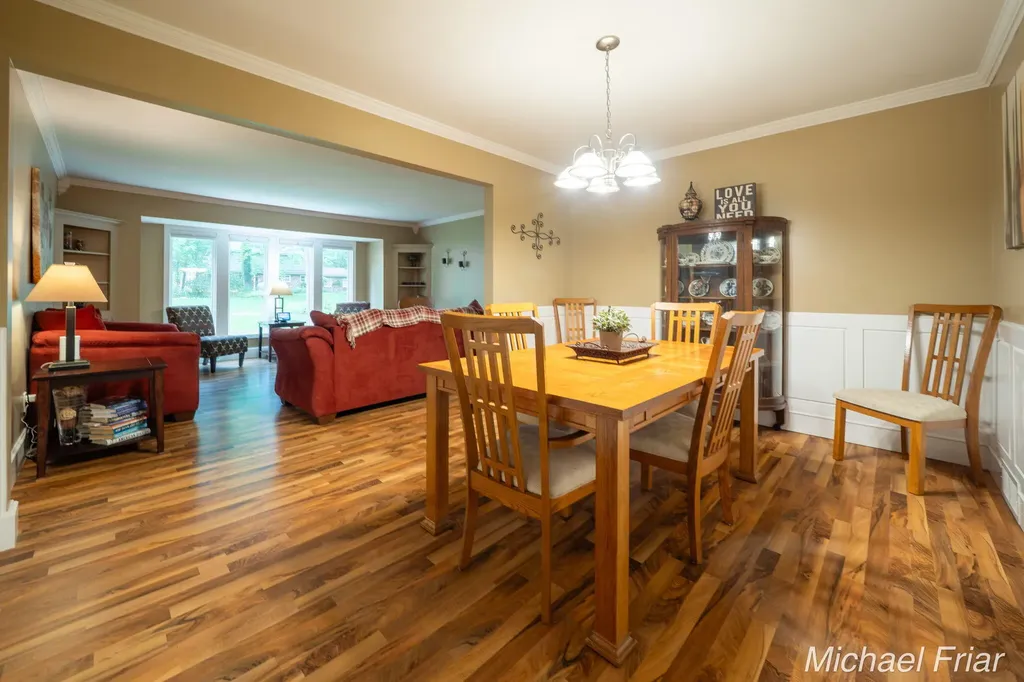 2700 Shadowbrook Drive SE Cascade Charter Township MI 49546