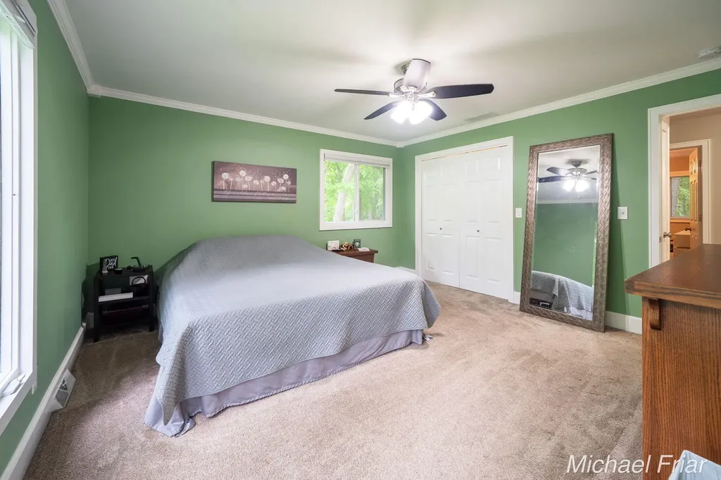 2700 Shadowbrook Drive SE Cascade Charter Township MI 49546