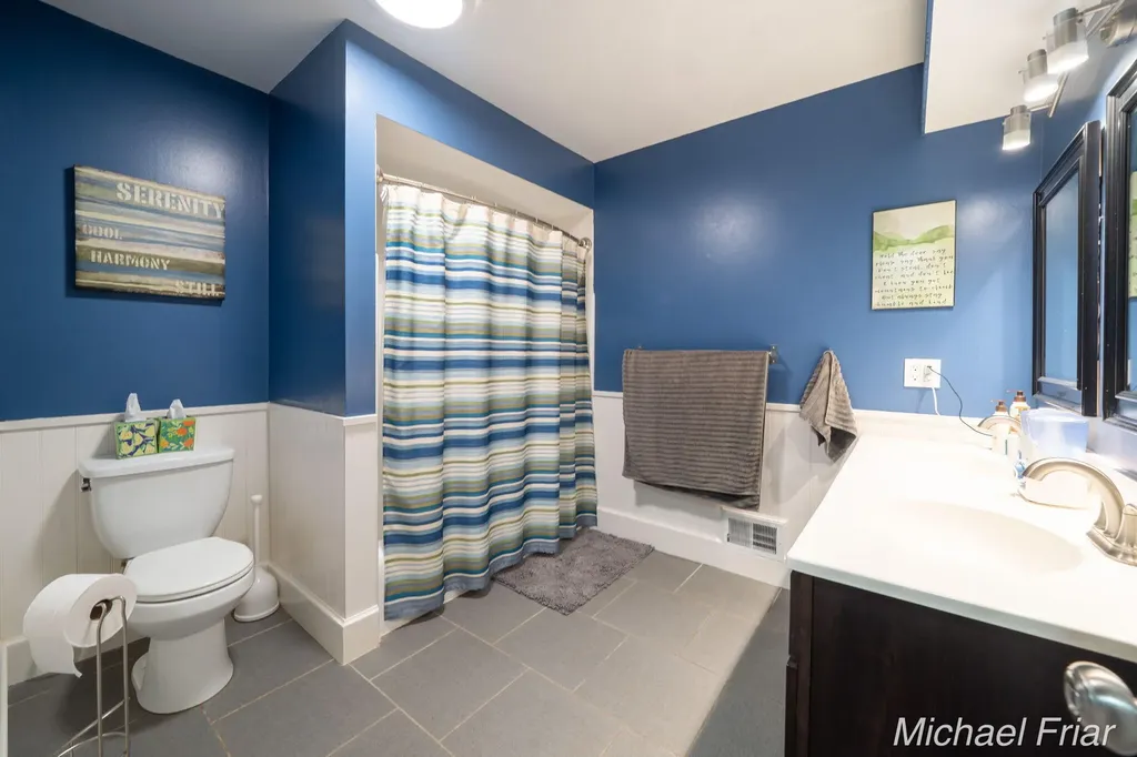 2700 Shadowbrook Drive SE Cascade Charter Township MI 49546