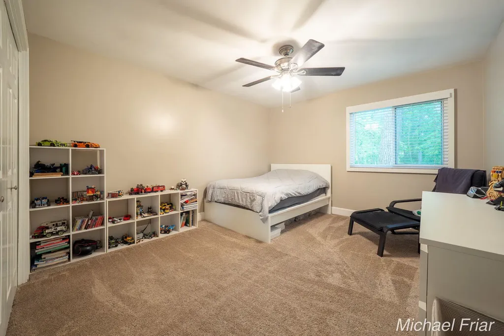 2700 Shadowbrook Drive SE Cascade Charter Township MI 49546