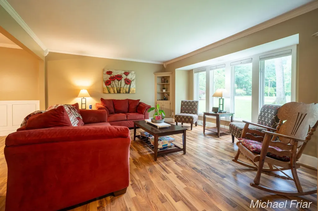 2700 Shadowbrook Drive SE Cascade Charter Township MI 49546