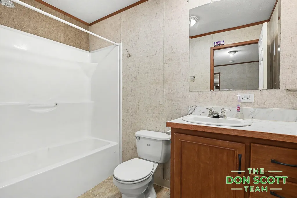 6913 Sandwood Street NE Plainfield Charter Township MI 49341