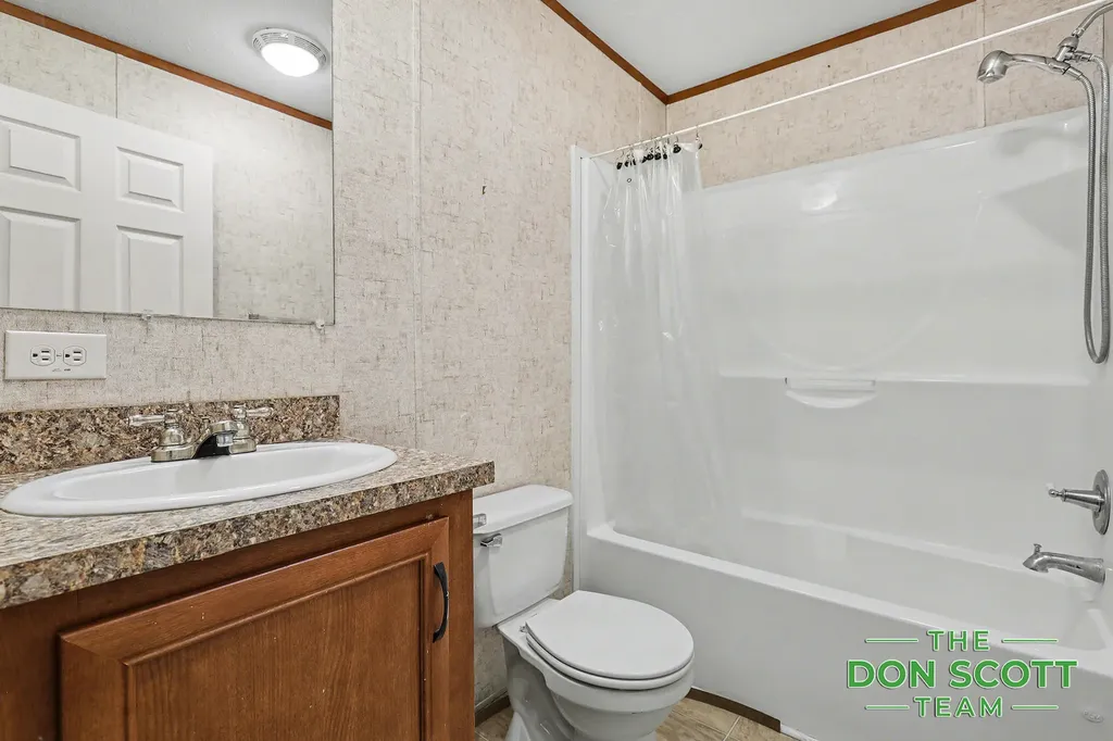 6913 Sandwood Street NE Plainfield Charter Township MI 49341