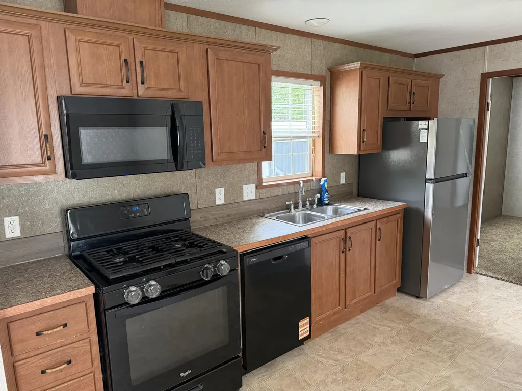 6913 Sandwood Street NE Plainfield Charter Township MI 49341