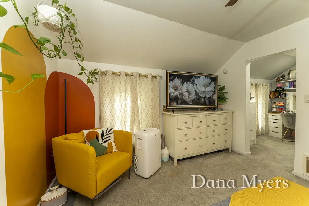 628 E Walnut Street Hastings City MI 49058