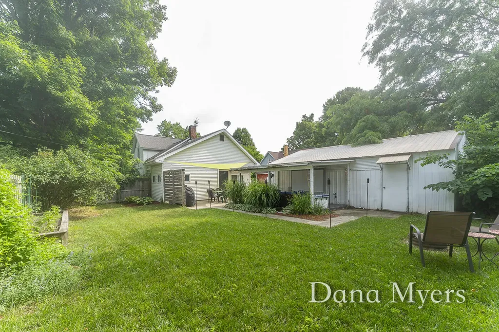 628 E Walnut Street Hastings City MI 49058