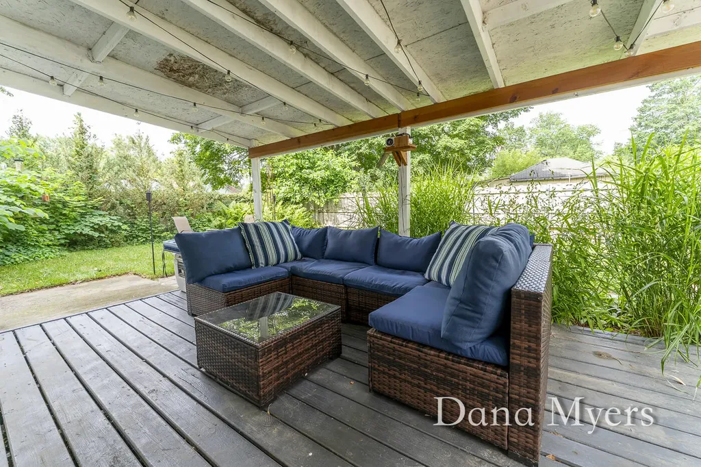 628 E Walnut Street Hastings City MI 49058
