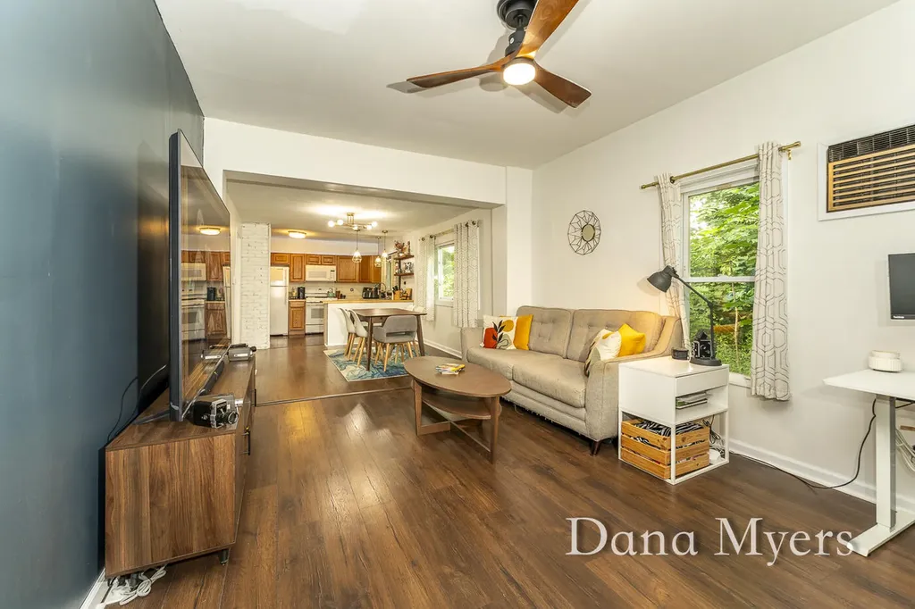 628 E Walnut Street Hastings City MI 49058