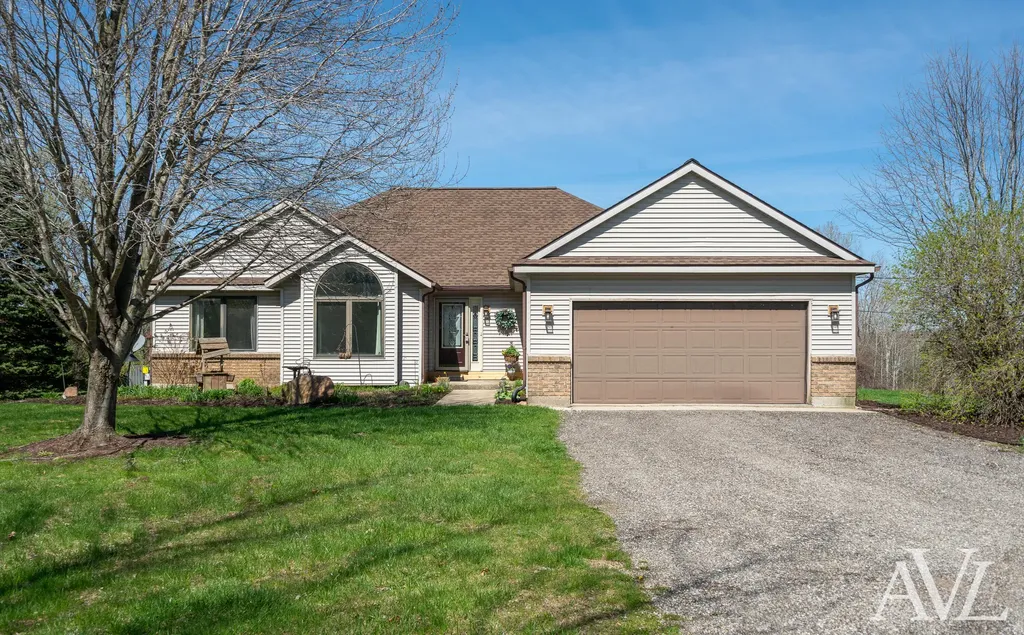 11855 Woodland Park Drive NE Grattan Township MI 48809