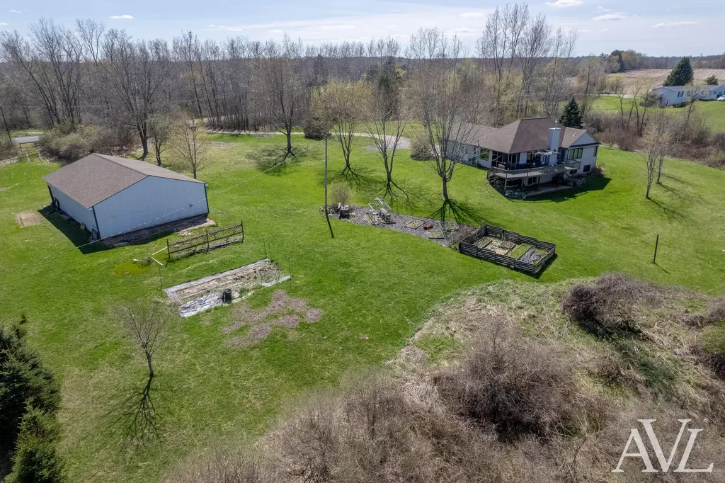 11855 Woodland Park Drive NE Grattan Township MI 48809