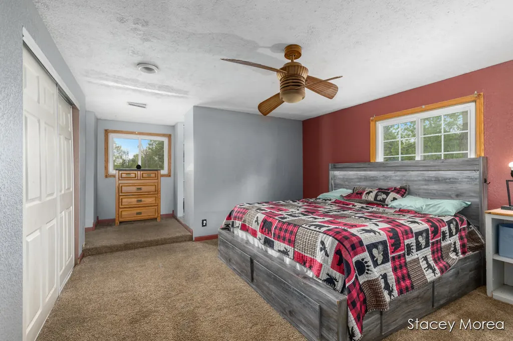 1910 Waterview Way Crystal Township MI 48818