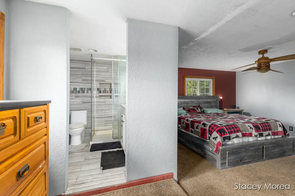 1910 Waterview Way Crystal Township MI 48818