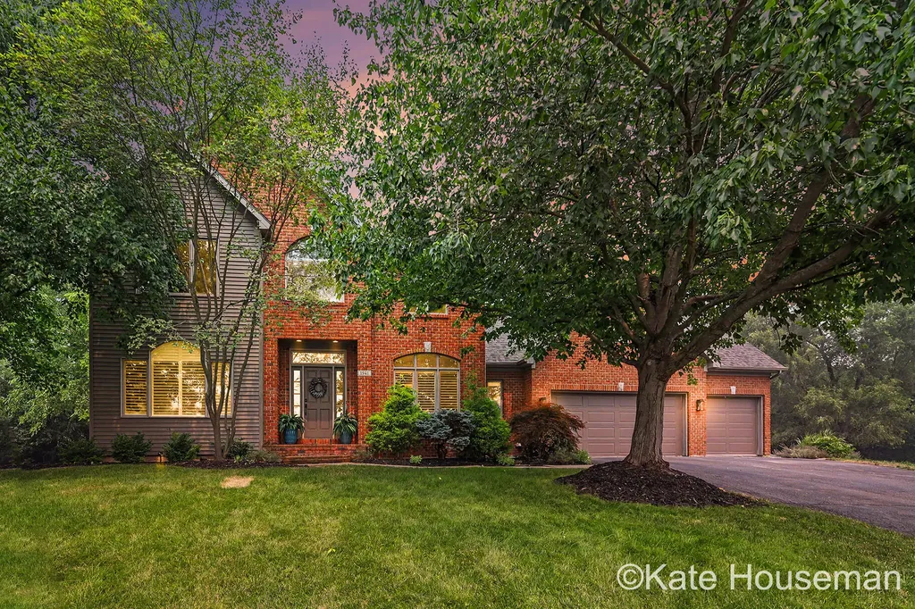 1941 Jennydale Court SE Cascade Charter Township MI 49546