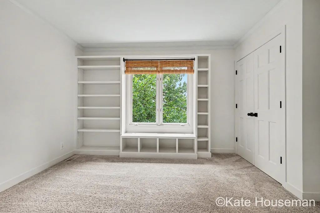 1941 Jennydale Court SE Cascade Charter Township MI 49546
