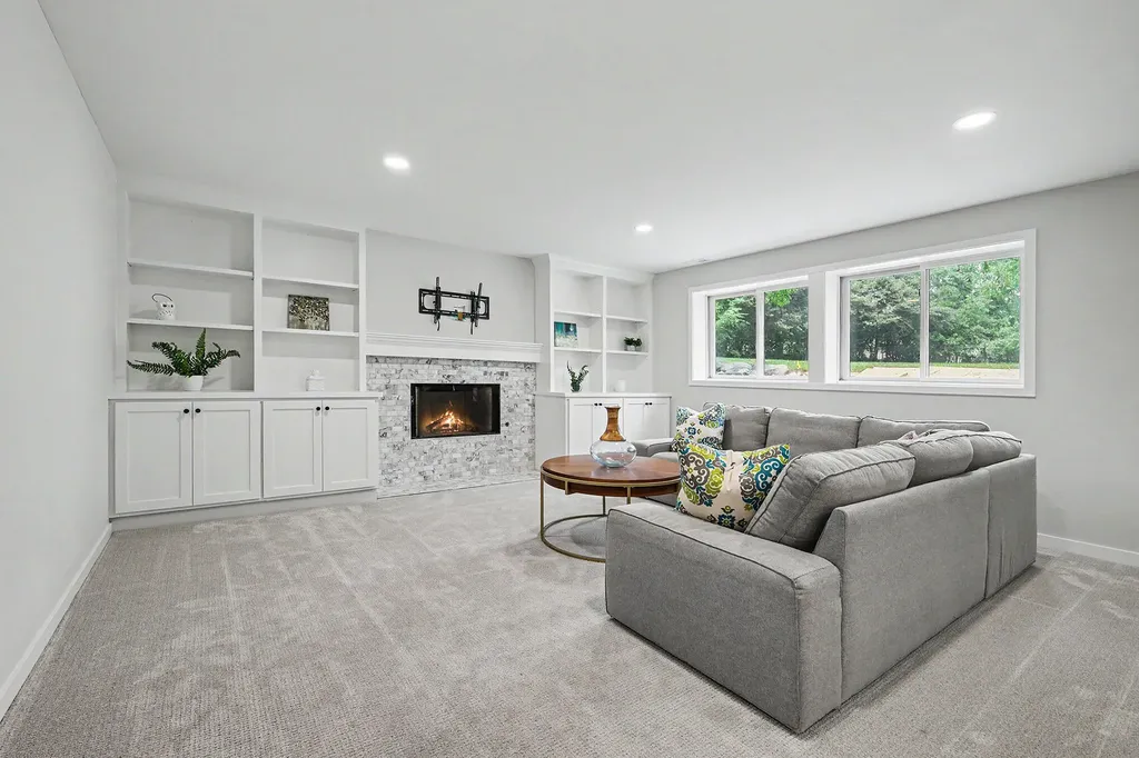 1941 Jennydale Court SE Cascade Charter Township MI 49546