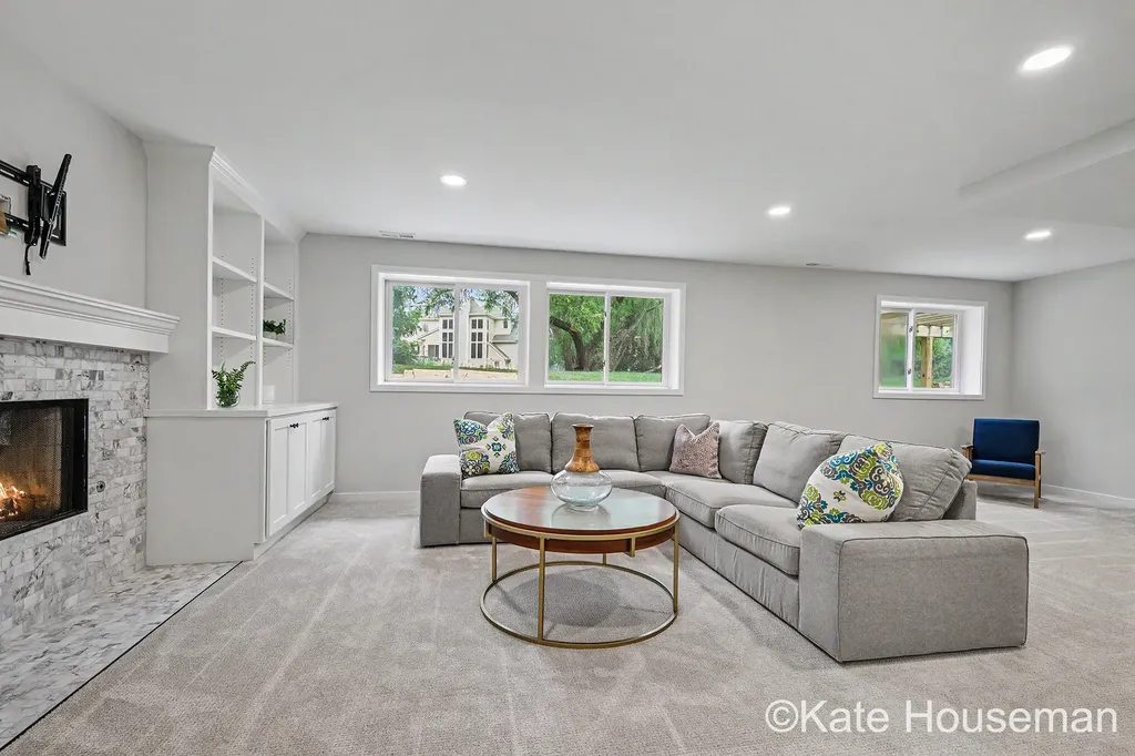 1941 Jennydale Court SE Cascade Charter Township MI 49546