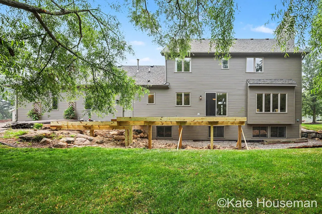 1941 Jennydale Court SE Cascade Charter Township MI 49546