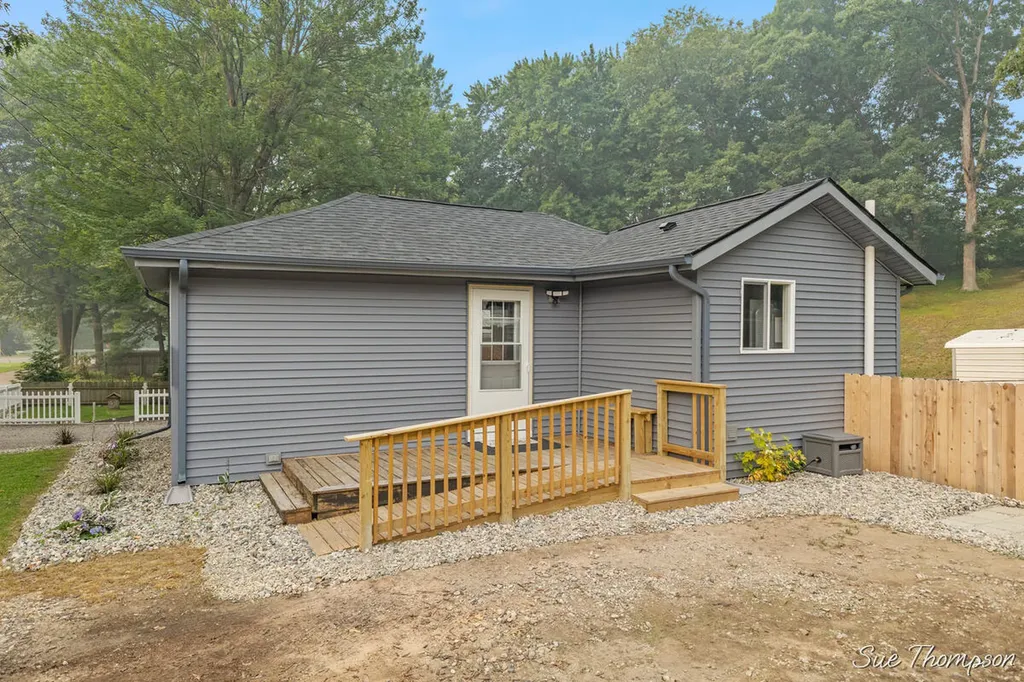 16585 Oakum Avenue NE Spencer Township MI 49343