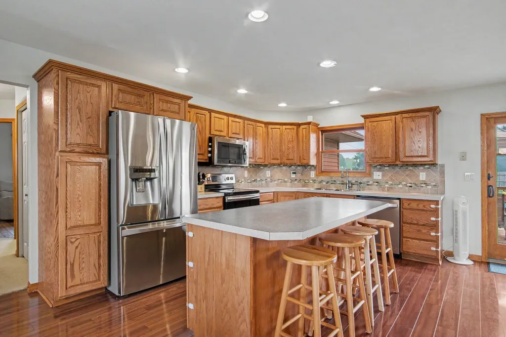 623 W 44th Street Fremont City MI 49412