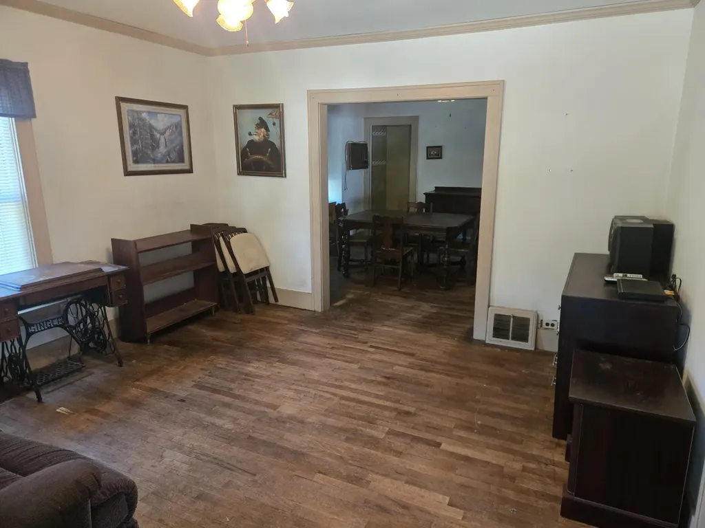 370 Sigsbee Street Rockford City MI 49341