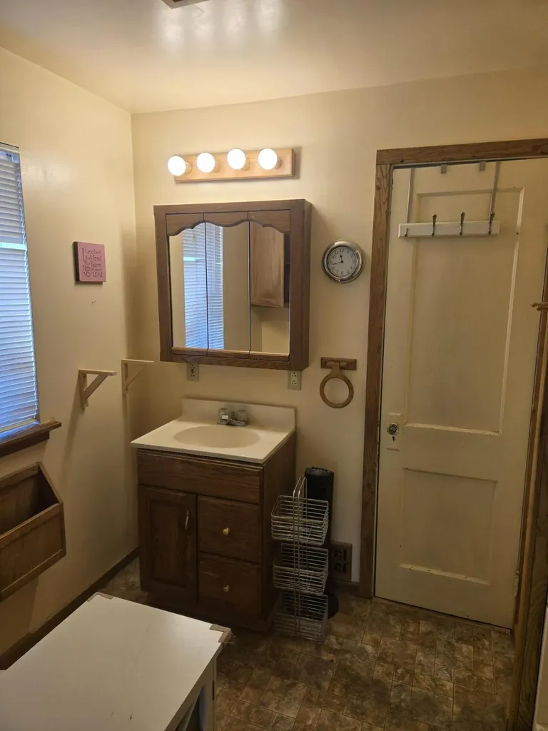 370 Sigsbee Street Rockford City MI 49341