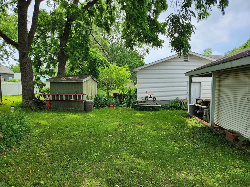 370 Sigsbee Street Rockford City MI 49341