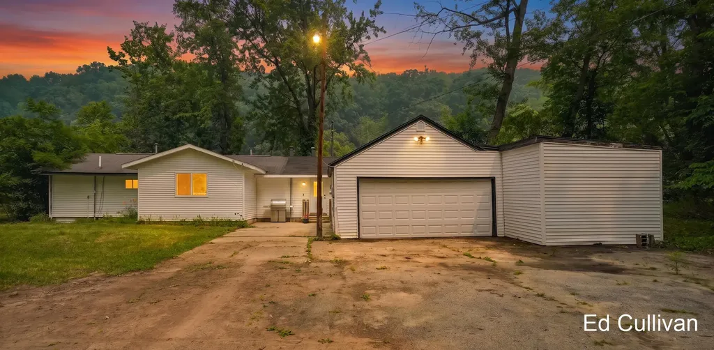 6415 W Bell Meadow Drive Bridgeton Township MI 49327