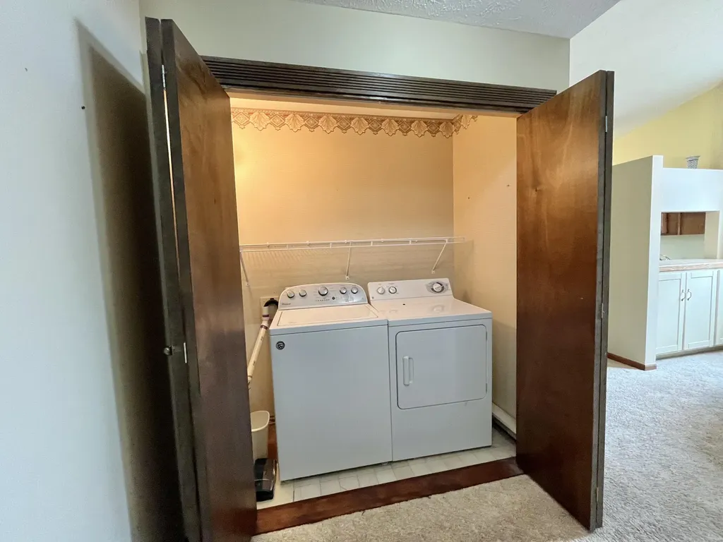 6515 Brook Trail Delta Charter Township MI 48917