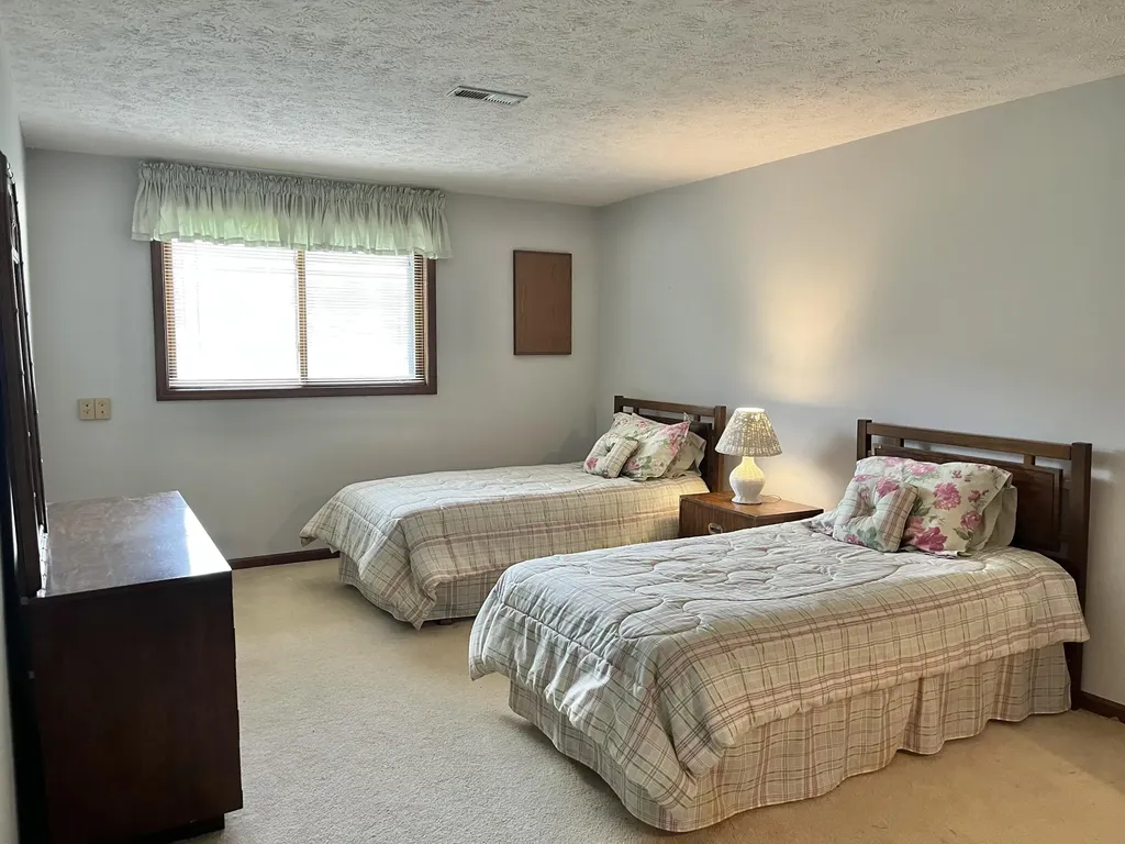 6515 Brook Trail Delta Charter Township MI 48917