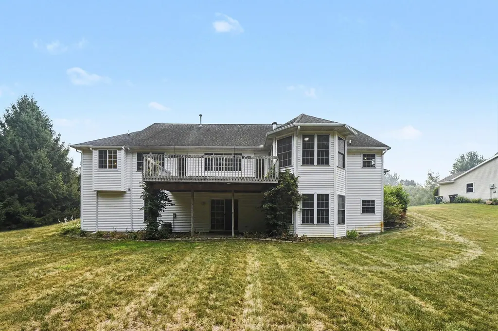 1931 Valley Pines Drive Rutland Charter Township MI 49058