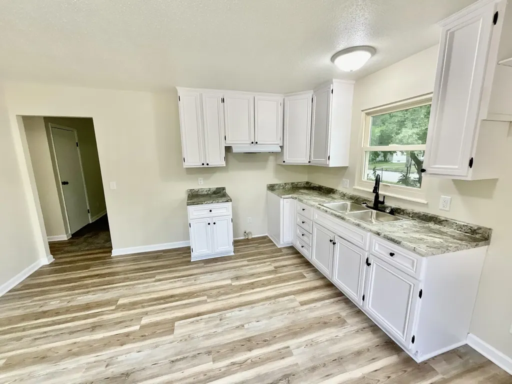 2245 8th Street Muskegon Heights City MI 49444