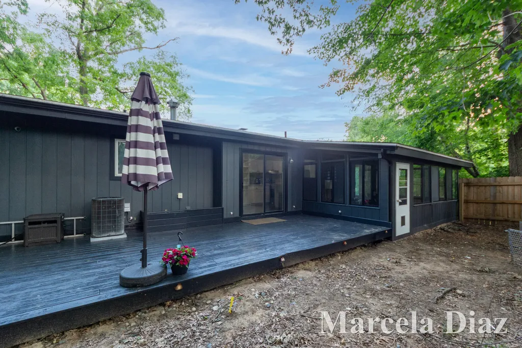 3431 Tricklewood Drive SE Cascade Charter Township MI 49546