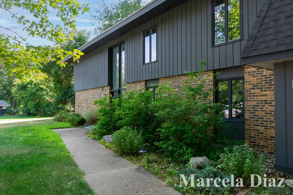 3431 Tricklewood Drive SE Cascade Charter Township MI 49546