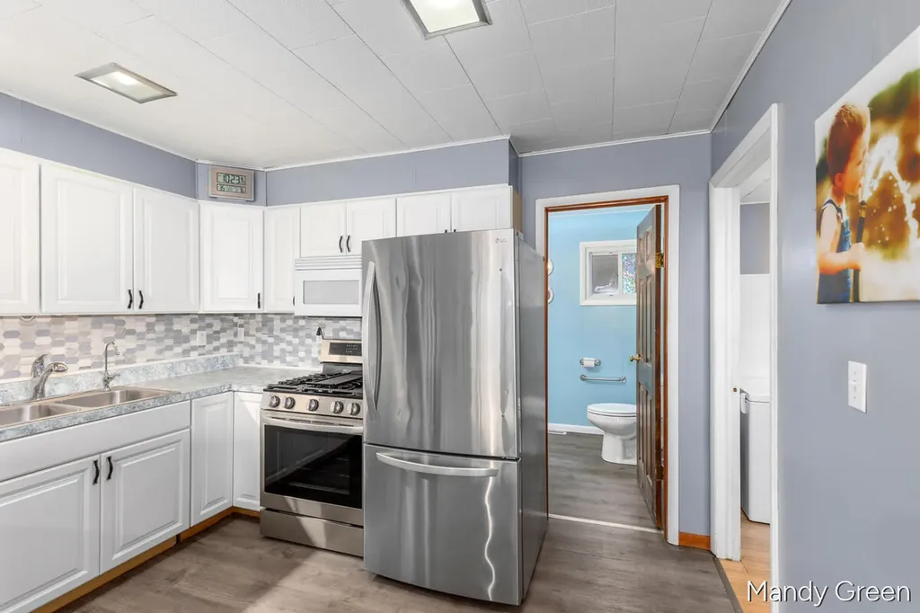 3612 Holiday Drive Montcalm Township MI 48838