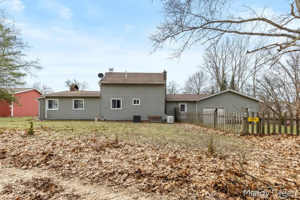 3612 Holiday Drive Montcalm Township MI 48838