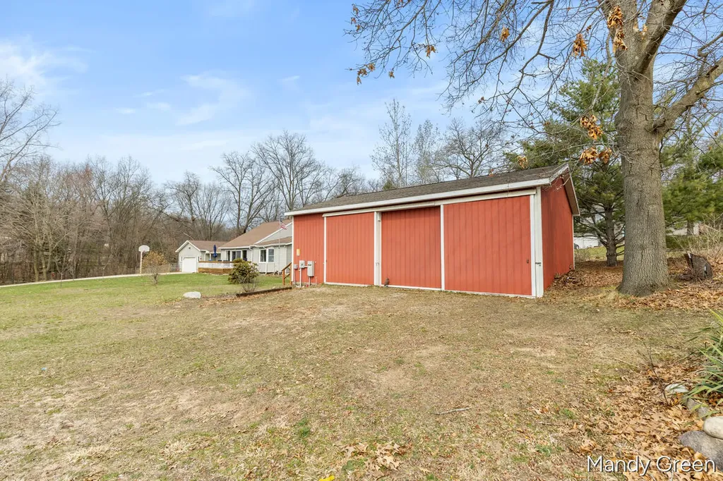 3612 Holiday Drive Montcalm Township MI 48838