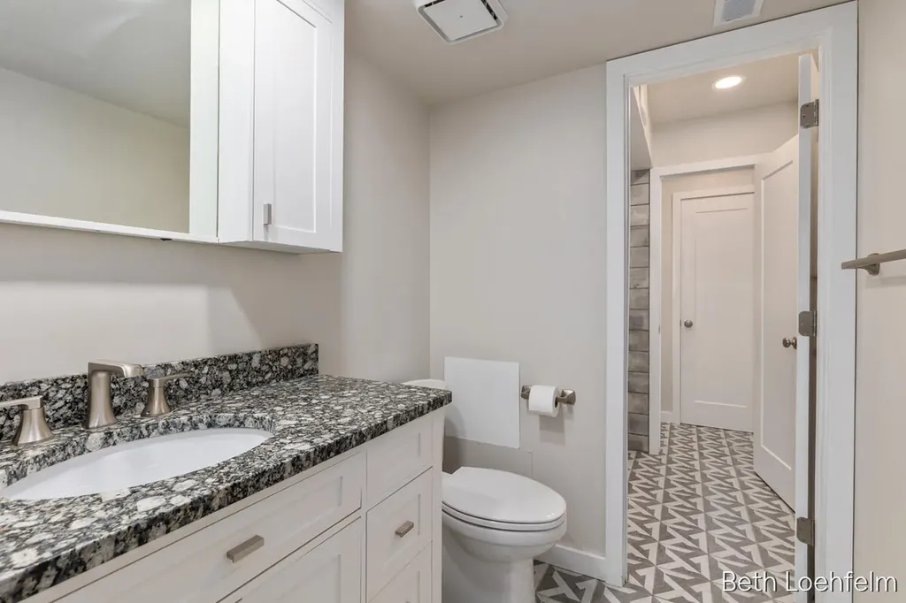 2551 Abbington Drive SE Grand Rapids City MI 49506