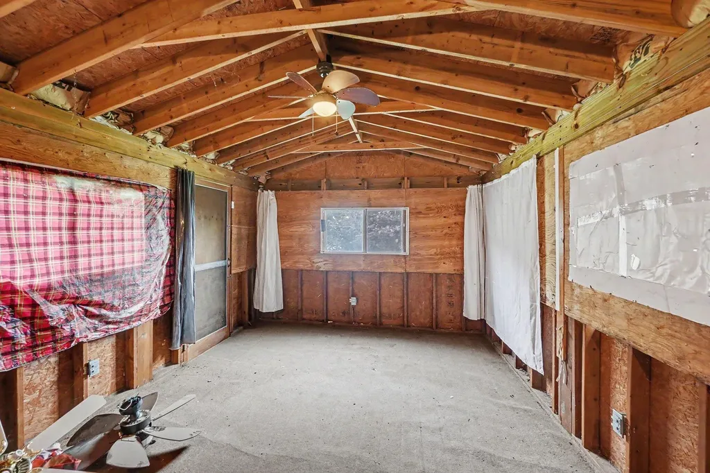 79 N 192nd Avenue Leavitt Township MI 49421